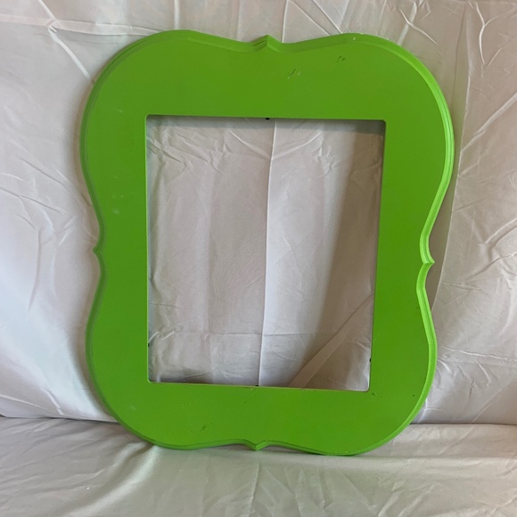 large wood frame‎ - Picture 1 of 7